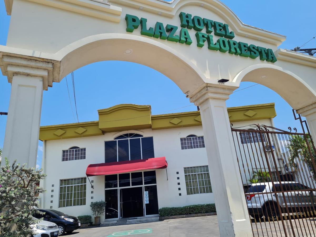 Hotel Plaza Floresta Сан-Мигель Экстерьер фото